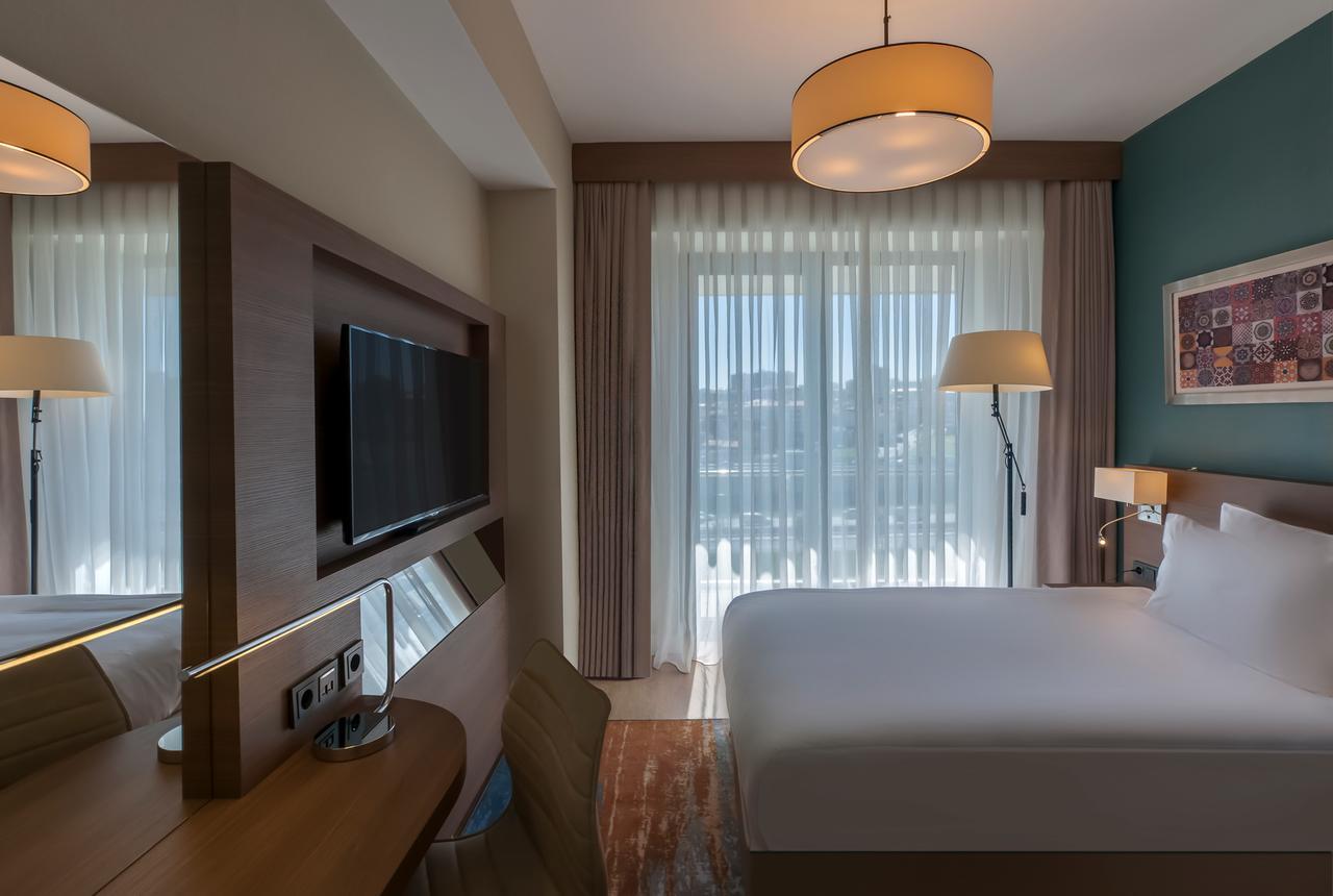 Radisson Blu Residence, Istanbul Batisehir Buitenkant foto