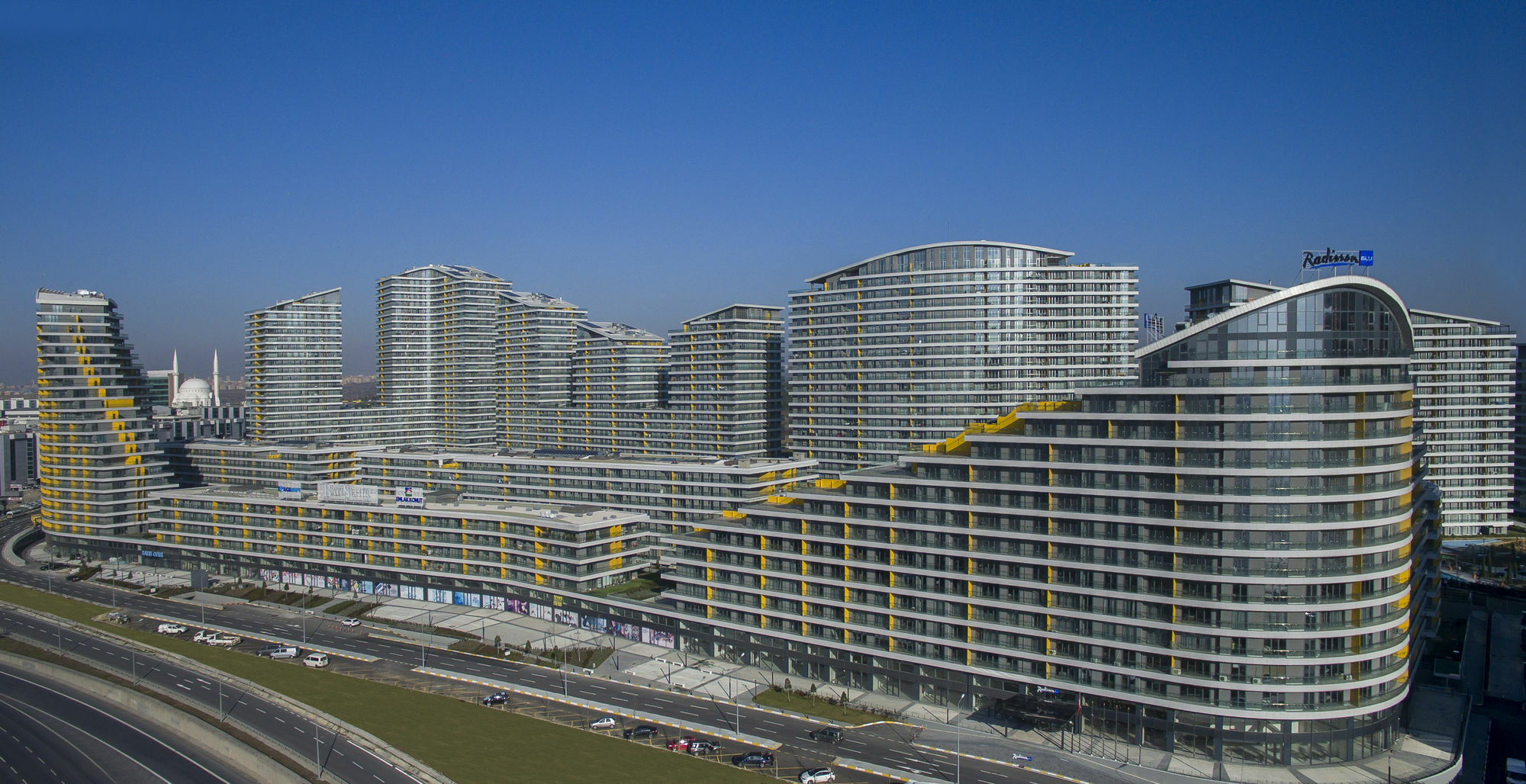 Radisson Blu Residence, Istanbul Batisehir Buitenkant foto