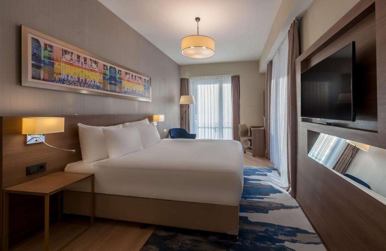 Radisson Blu Residence, Istanbul Batisehir Buitenkant foto