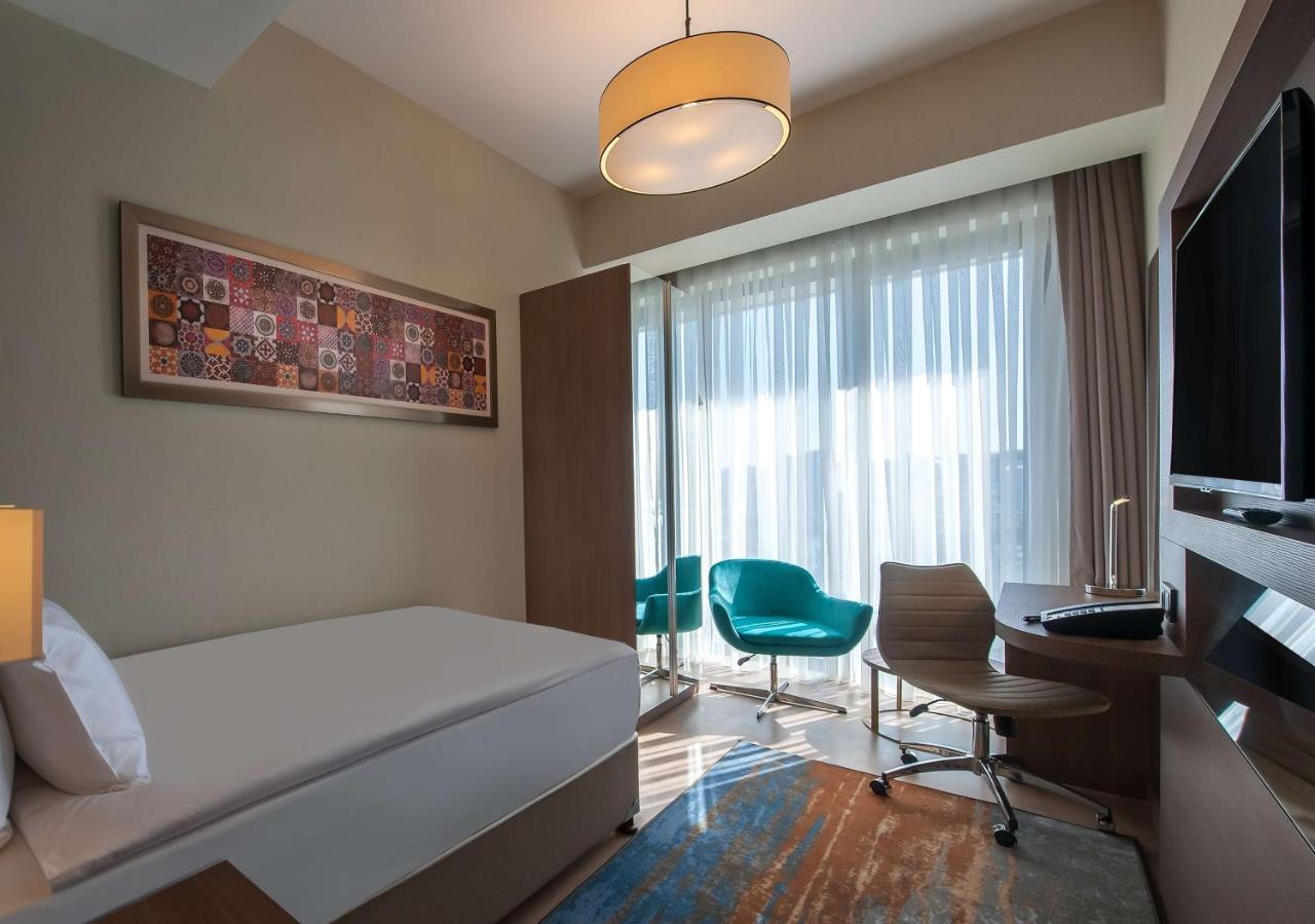Radisson Blu Residence, Istanbul Batisehir Buitenkant foto