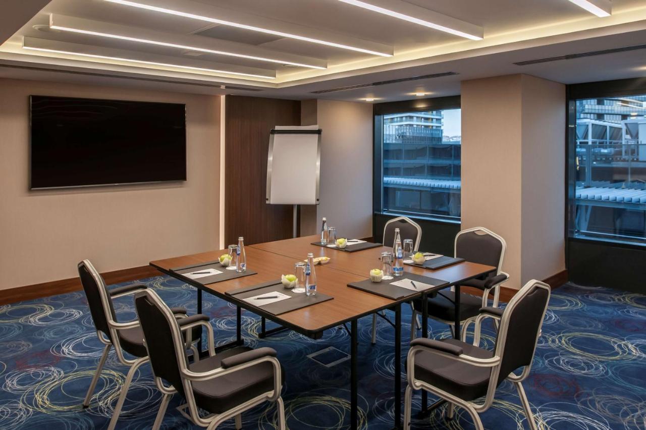 Radisson Blu Residence, Istanbul Batisehir Buitenkant foto