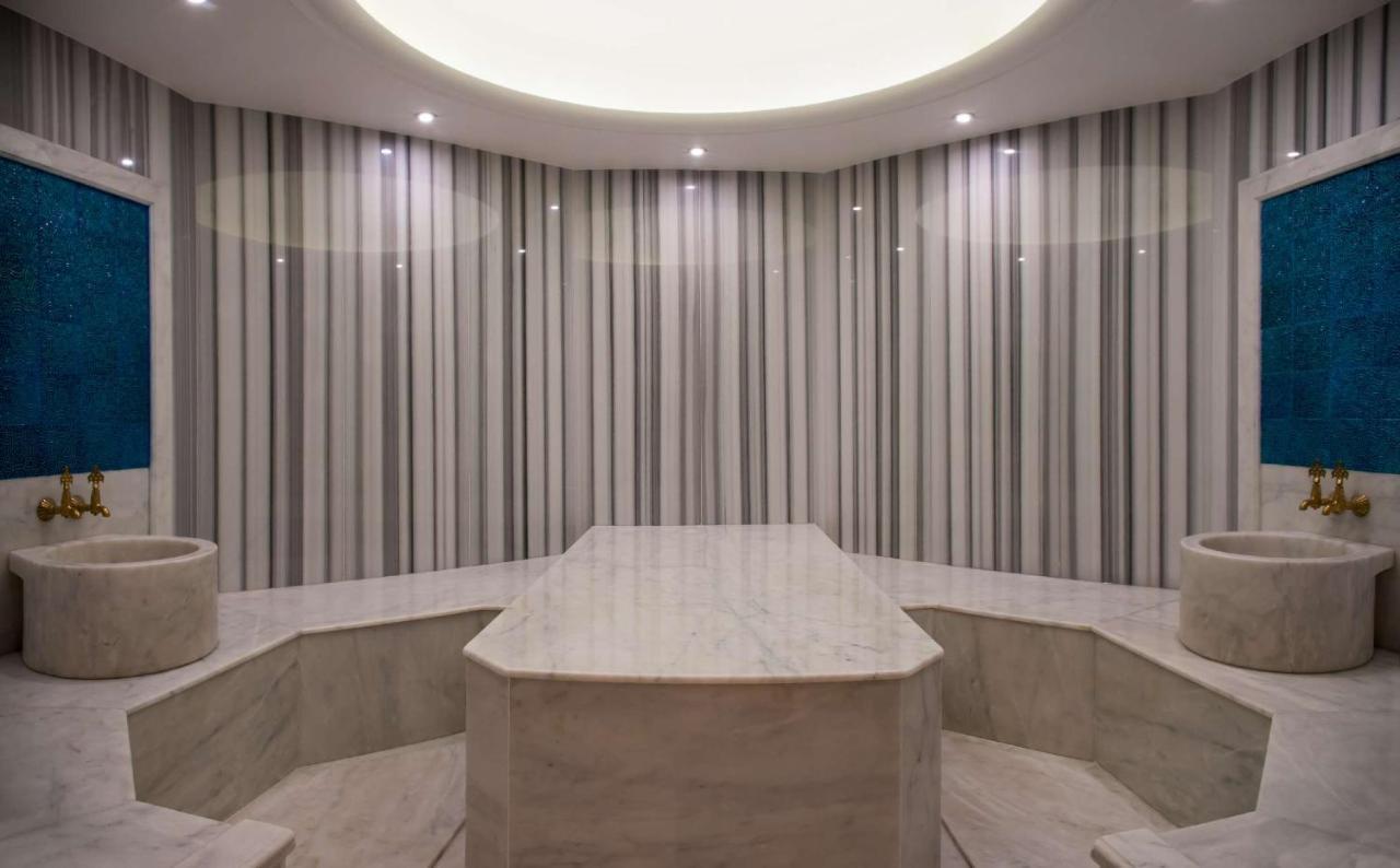 Radisson Blu Residence, Istanbul Batisehir Buitenkant foto